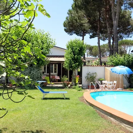Holiday home Il Mandarino By Interhome